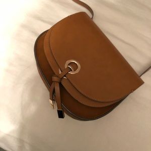 Zara camel-colored saddle bag